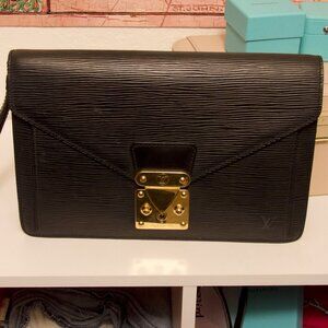 Louis Vuitton Black Epi Envelope